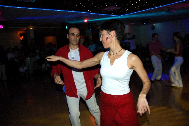min 2005 12 25 agora 244